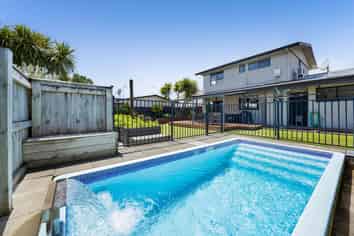 164 Tukapa Street, Westown