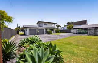 164 Tukapa Street, Westown