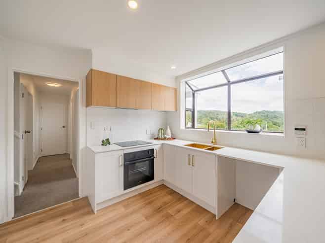 13 King Charles Drive, Kingsley Heights