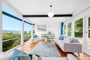 34 Miromiro Road, Normandale