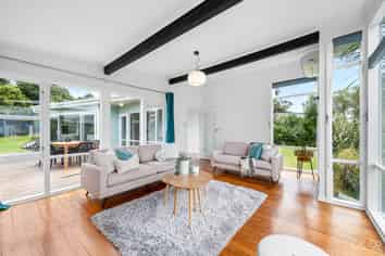 34 Miromiro Road, Normandale