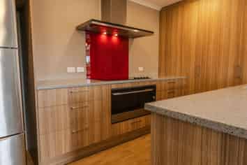 8 Pukaki Avenue, NGAHERE