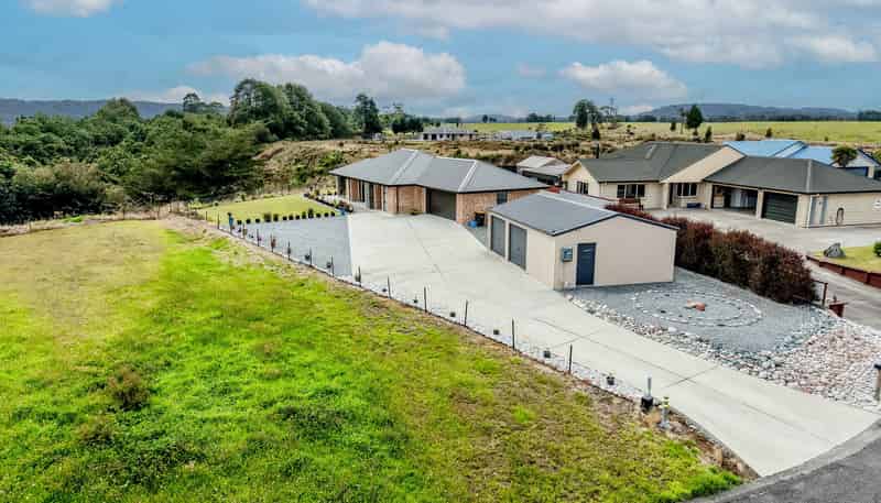 8 Pukaki Avenue, NGAHERE