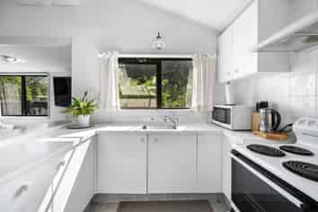 205A Pattison Road , Akina