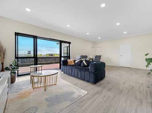 6 Kakabeak Way, Takanini