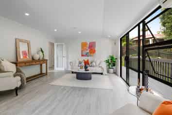 20B Bronzewing Terrace, Unsworth Heights