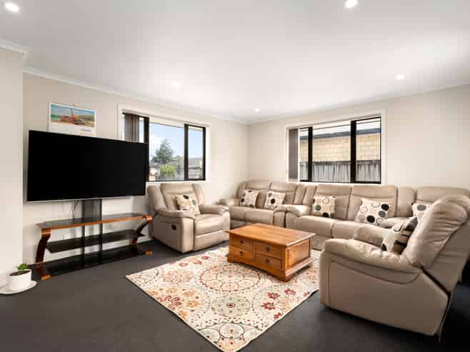 5 Aster Avenue, Dinsdale