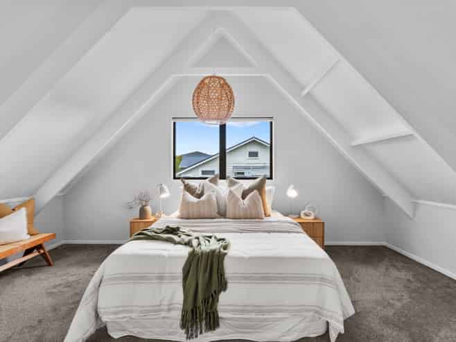 2/13 Eden View Road, Sandringham