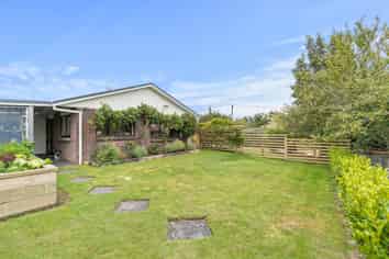 4 Davis Road, Inglewood