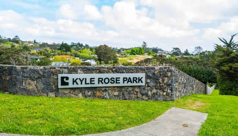 10C Albertine Place, Greenhithe