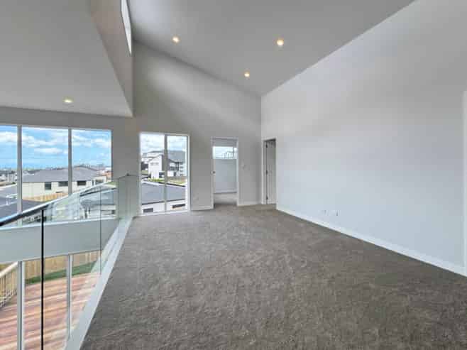 89 Skulander Crescent, Millwater