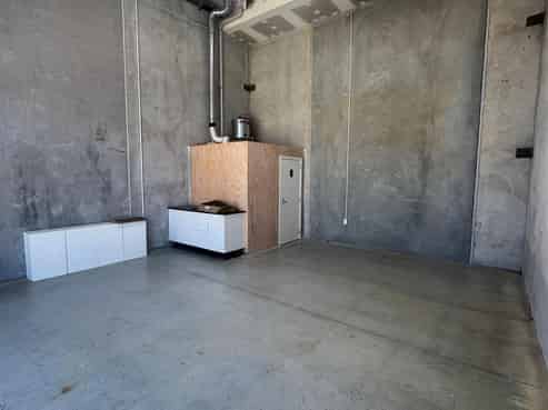 Glass Fronted | New Unit