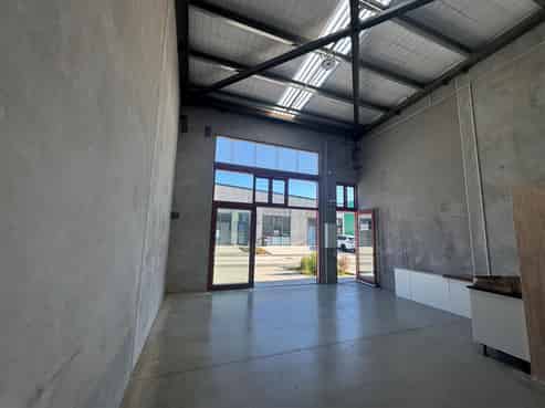 Glass Fronted | New Unit