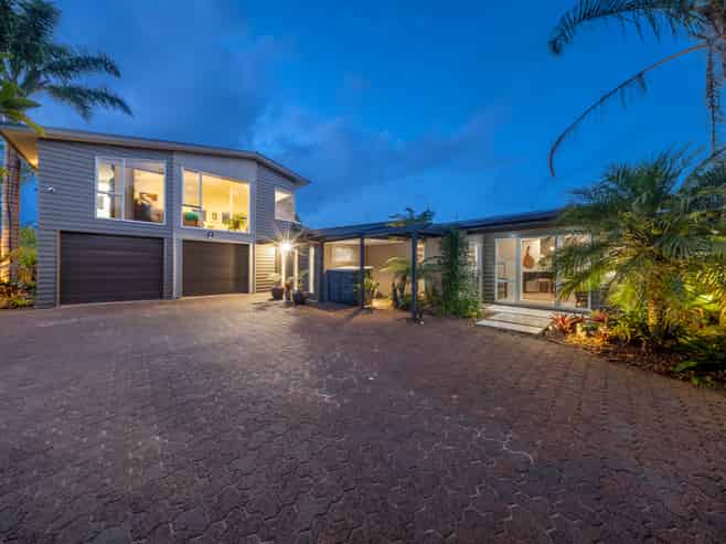 202 Kahikatea Flat Road, Dairy Flat