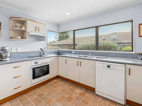 9B Owhata Road, Owhata