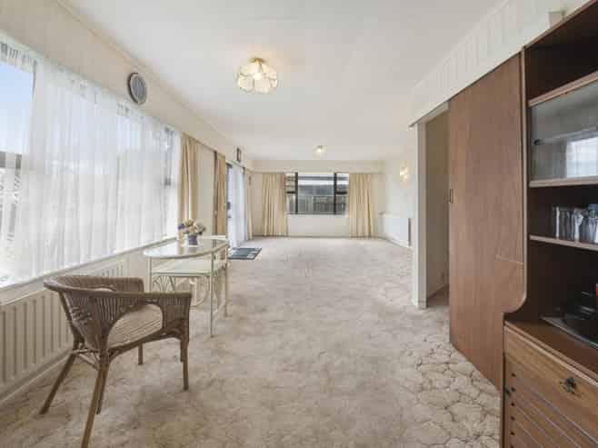 12A Grey Street, Glenholme