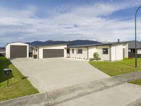 43 South Arm Drive, Te Anau