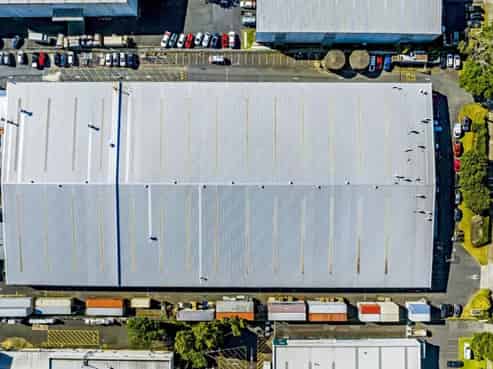 BIg Warehouse, Prime Location!