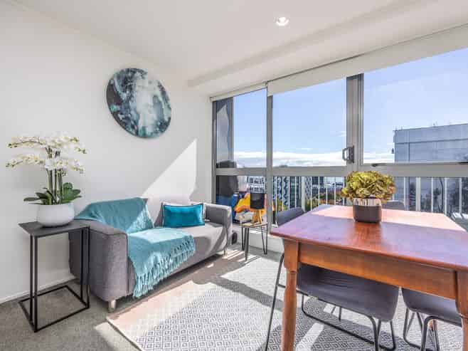 1021/72 Nelson Street, Auckland Central