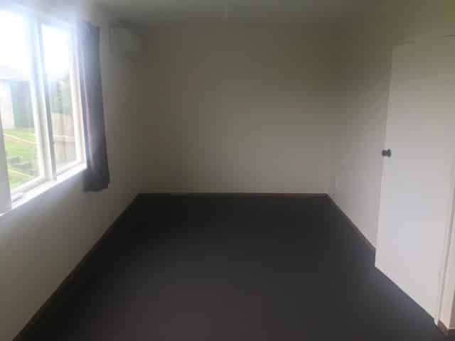 28  Cheshire Street, Cannons Creek