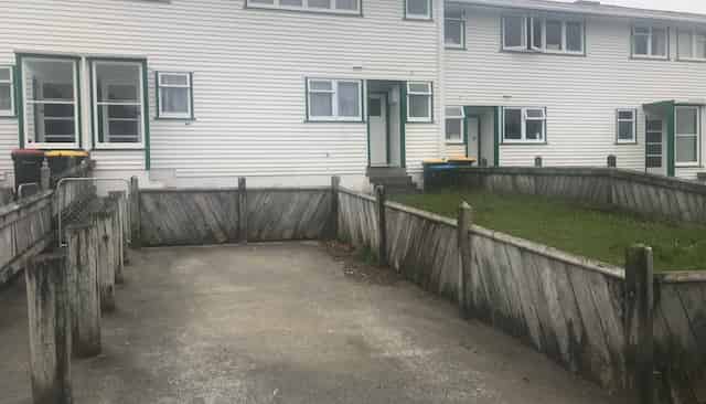 28  Cheshire Street, Cannons Creek