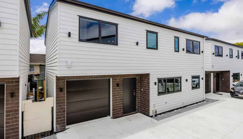 19E  Woolfield Road, Papatoetoe