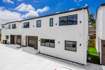 19E  Woolfield Road, Papatoetoe