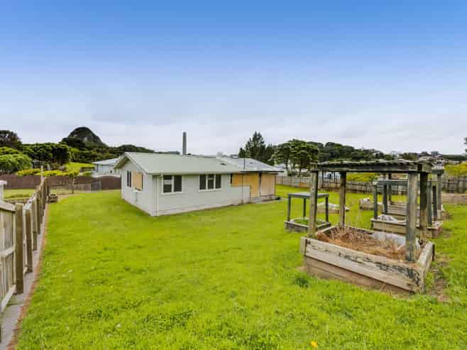 12A Tohora Place, Spotswood