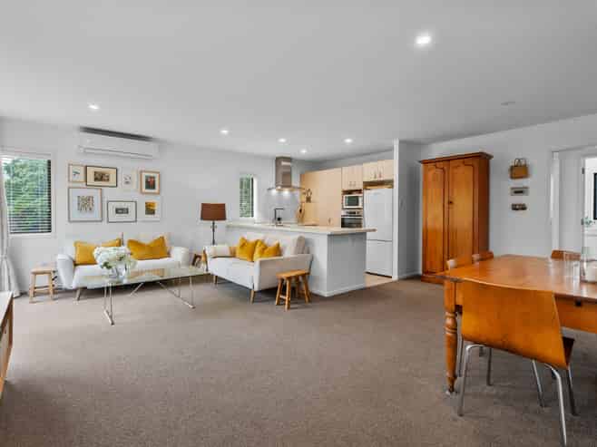 1/76 Galway Street, Onehunga