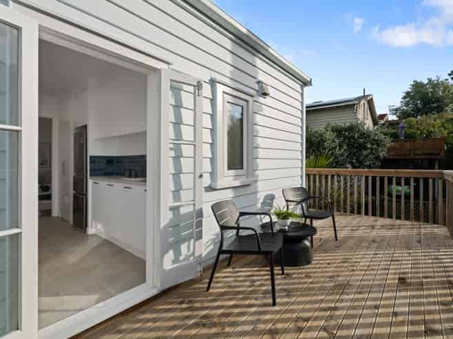 9 Watea Road, Sandringham