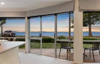 A/5 The Esplanade, Eastern Beach