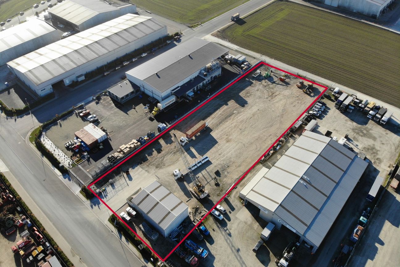Office, warehouse and large yard - Vista 3