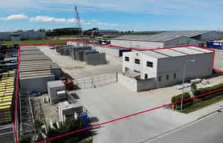 Office, warehouse and large yard