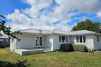 111 Cockburn Street, Masterton