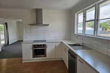 111 Cockburn Street, Masterton