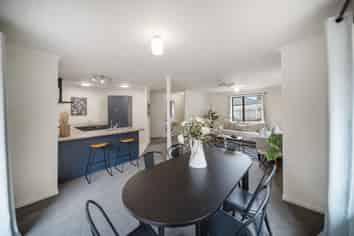 13 Les Fisher Place, Pukekohe