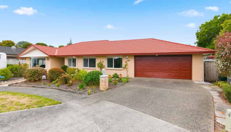 3 Nicholas Place, Waikanae Beach