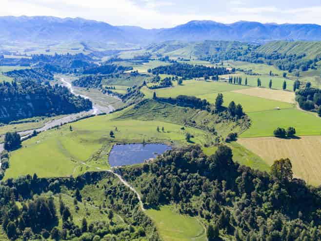 1691 Kawhatau Valley Road, Mangaweka