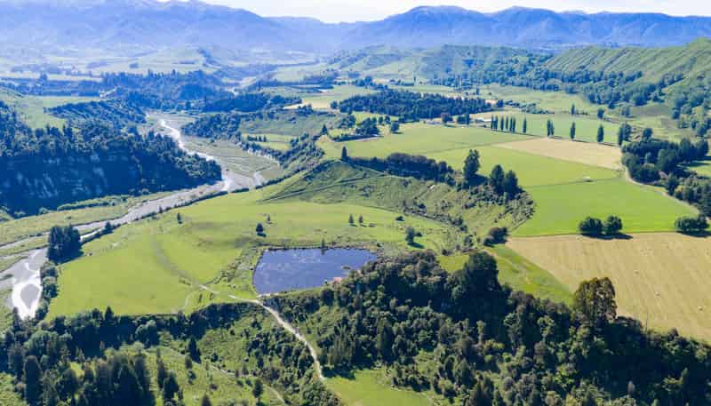 1691 Kawhatau Valley Road, Mangaweka