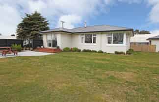 735 Weedons Ross Road, West Melton