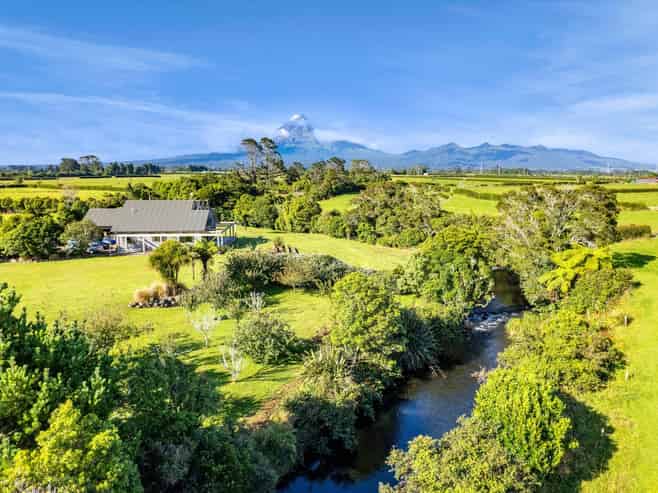 125 Bedford Road, Kaimiro