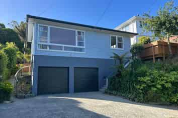 105 Churchill Drive, Crofton Downs