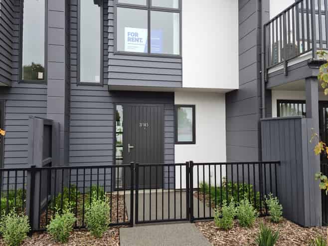 2/165 Cranford Street, Saint Albans