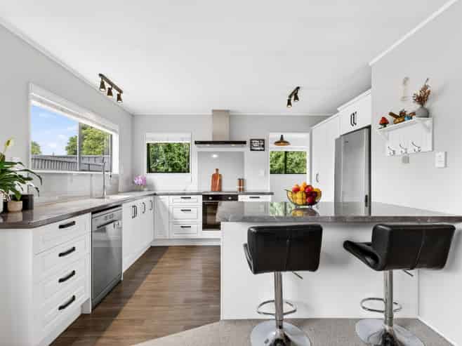 804A Lyell Street, Akina