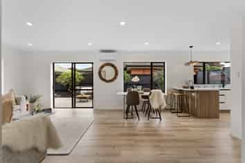 21 Sandwick Drive, Weymouth