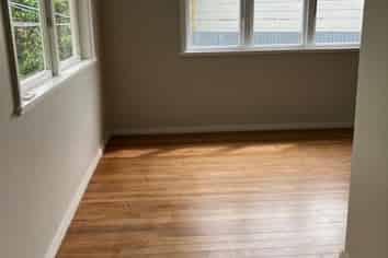 110b Linton Street, West End