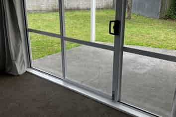 110b Linton Street, West End