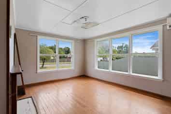 14 Ealing Street, Northcote