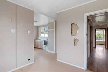 14 Ealing Street, Northcote