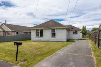 14 Ealing Street, Northcote